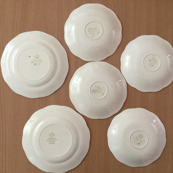 Regency British anchor 4 saucer plates and two bread plates floral - Picture 6 of 8